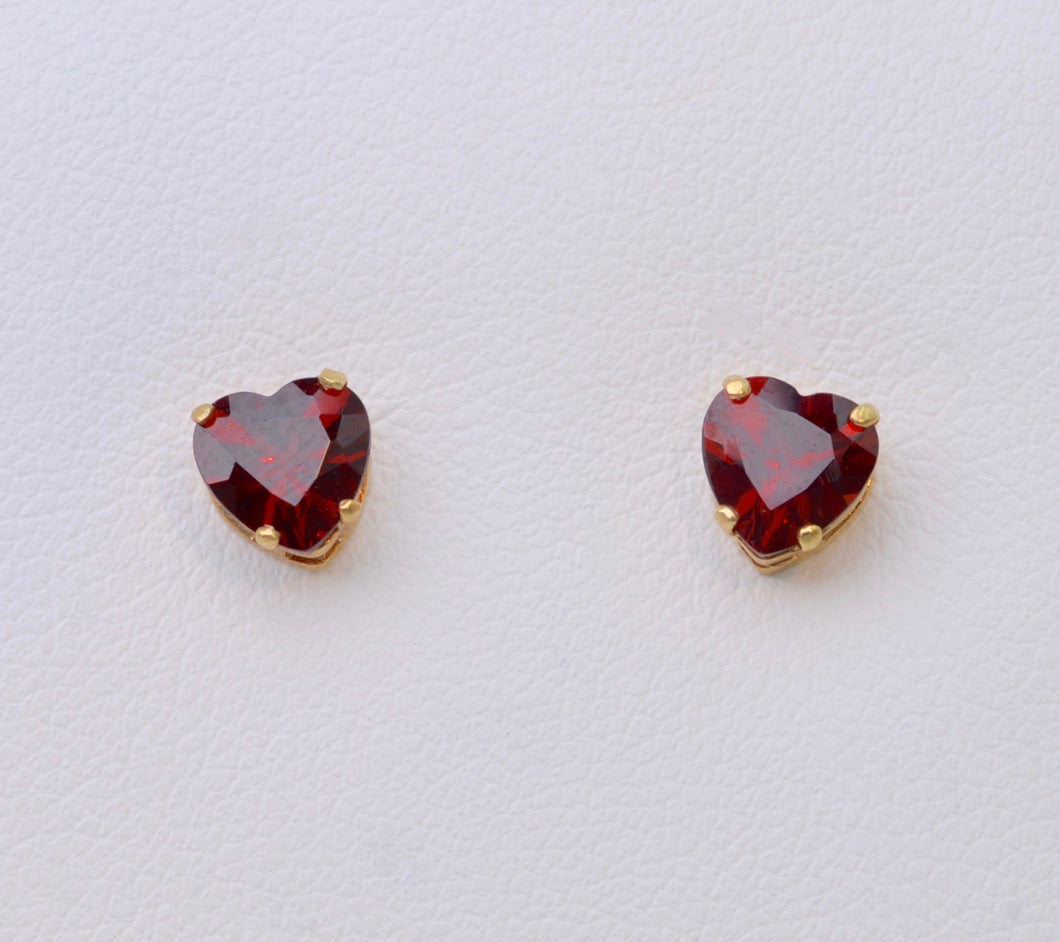 Heart-Shaped Garnet Earrings in 14K Yellow Gold