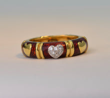 18K Yellow Gold Red Enamel wedding band with heart-shaped pave diamond center