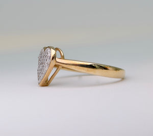 10K yellow gold ring with heart-shaped pave diamonds on top