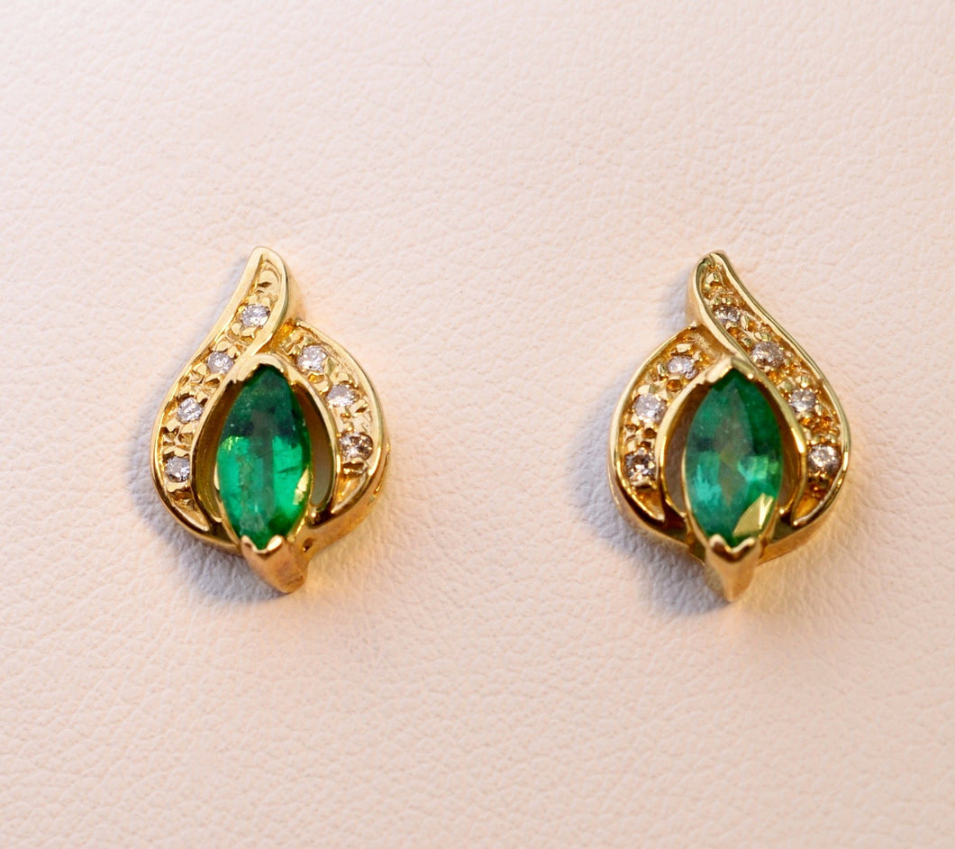 14K yellow gold post earrings with Emeralds